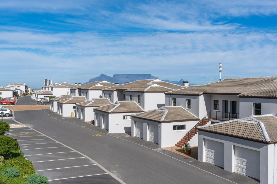 To Let 2 Bedroom Property for Rent in Big Bay Western Cape